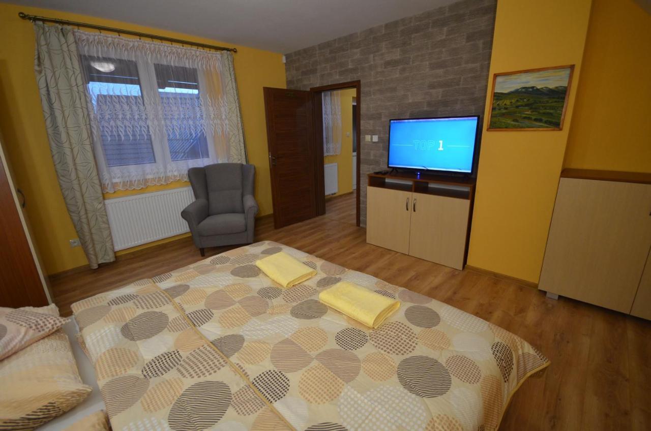 Apartmány Best I. Bešeňová Besenova Exterior foto