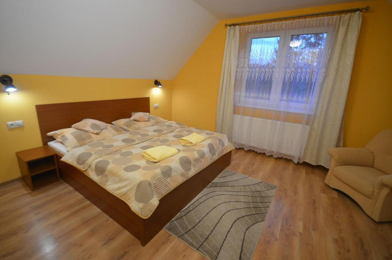 Apartmány Best I. Bešeňová Besenova Exterior foto