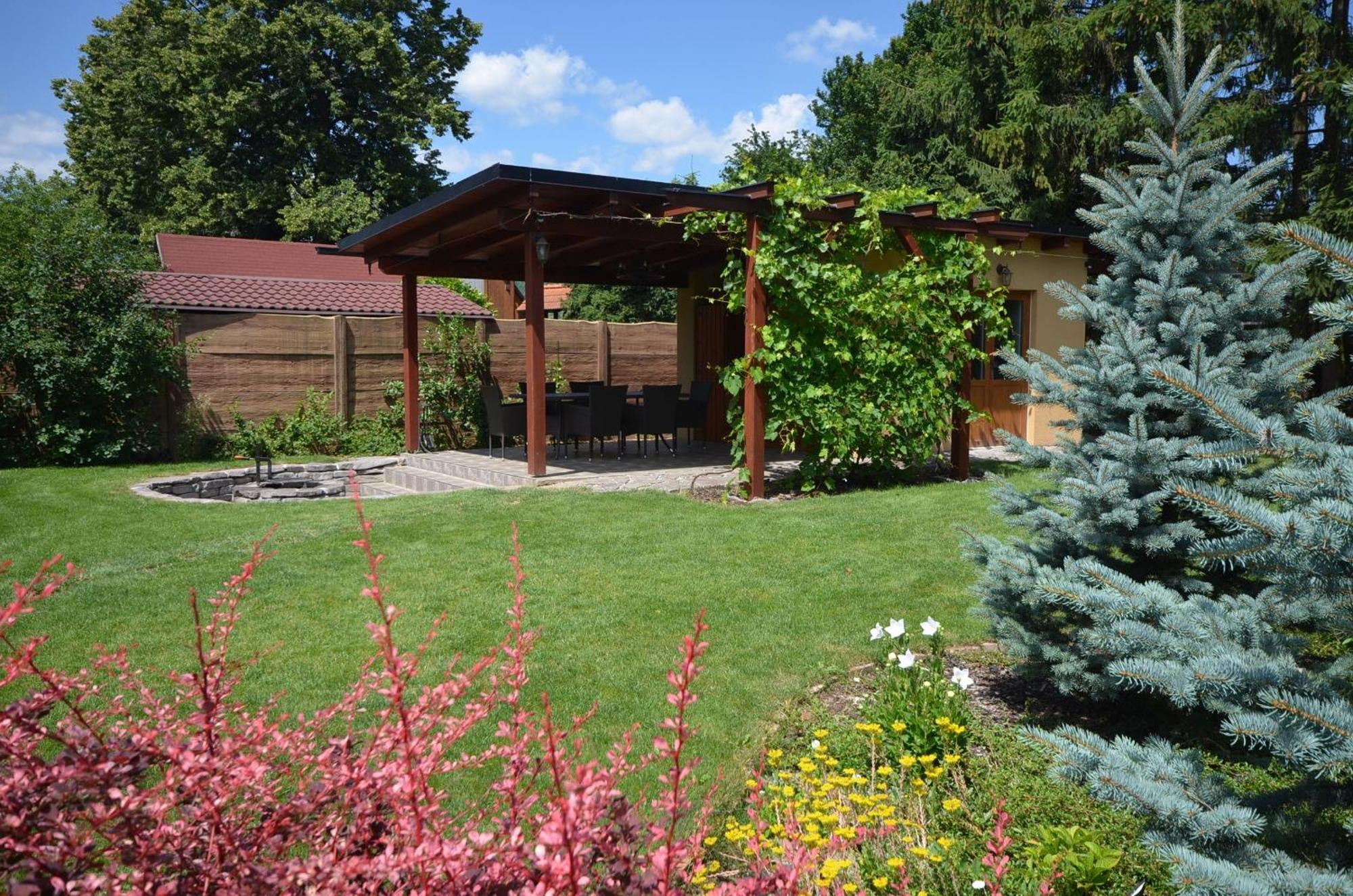 Apartmány Best I. Bešeňová Besenova Exterior foto
